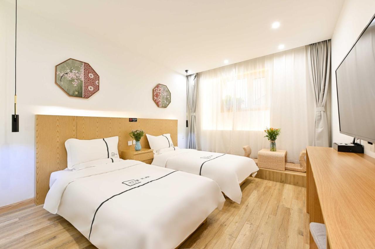 Xingshe Alley Courtyard Hotel Beijing Wangfujing Forbidden City Branch - Breakfast Included & English Speaking Reception & Free Wifi And Laundry Room & Hutong Culture & Cat-Keeping & Flower-Growing Terrace & One Day Tour Service & Free Coffee Exterior photo